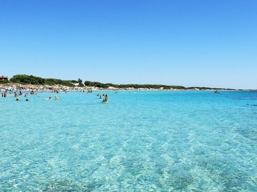 Nice apartment in villa for 6 guests with pool, A/C, WIFI and terrace