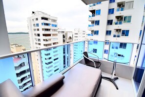 家庭公寓 | 阳台