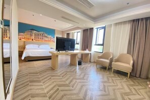Room - Vienna Hotel (Ledong Gongyuan) (Ledong)