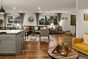 TV, fireplace, offices
