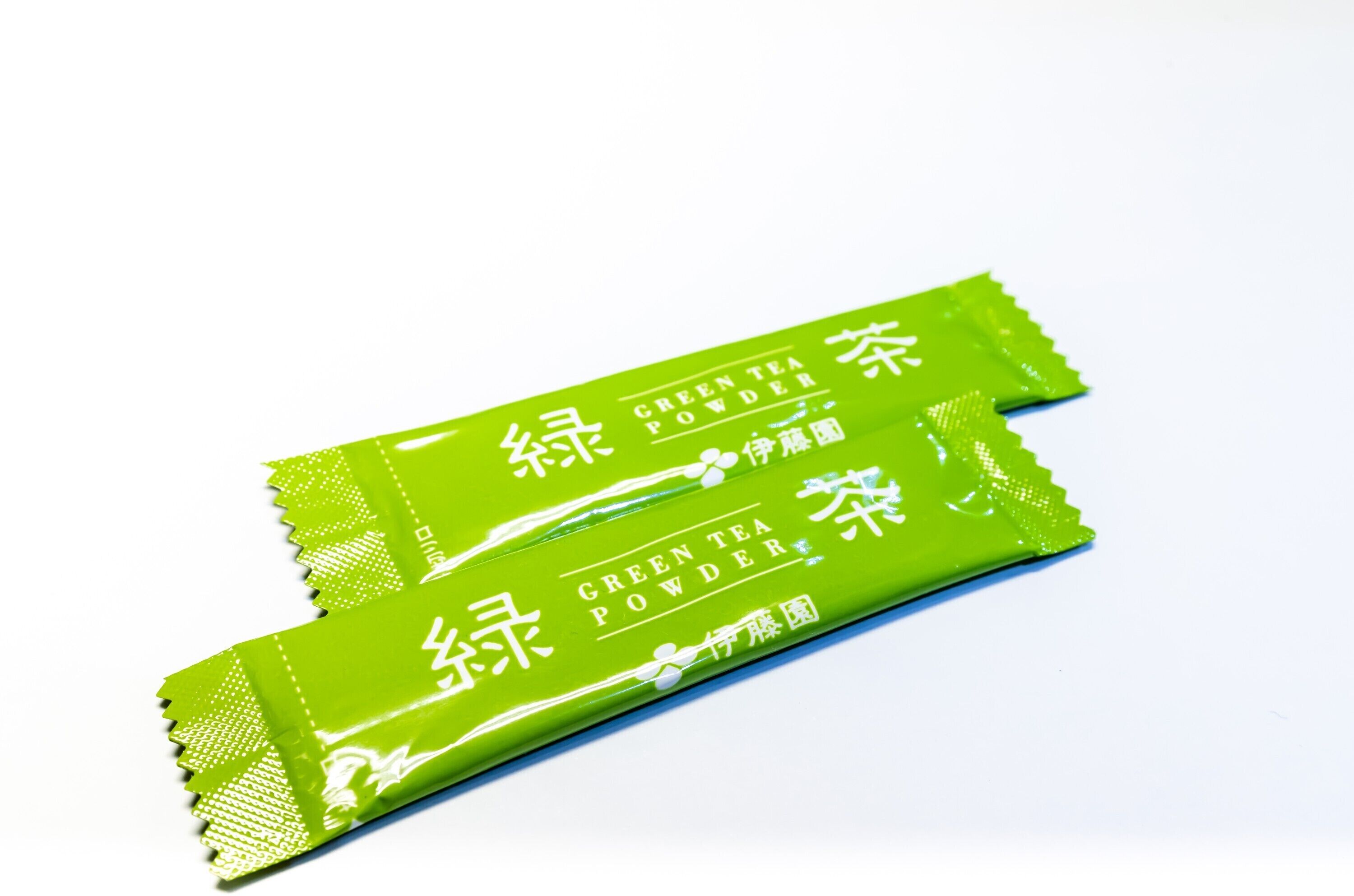 Two green tea powder packets.