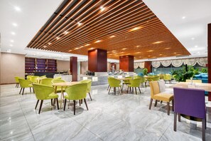 Unclassified image, 4 of 133, button - Eastern Haitang Hotel (Leshan)