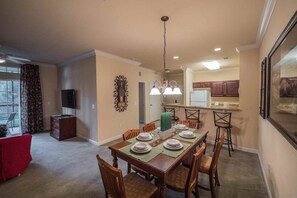 Apartamento (1361 Tuscana) | Exterior