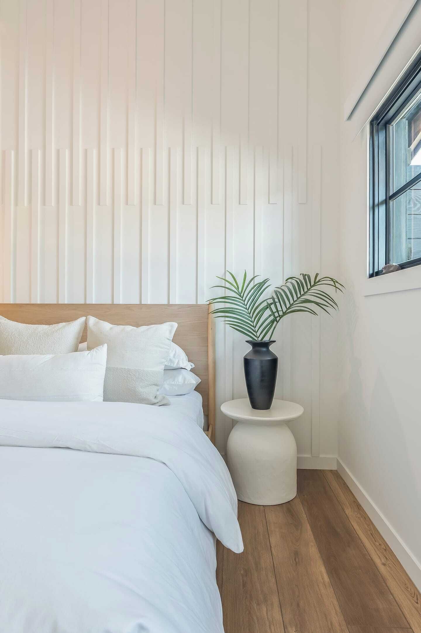 5 Schlafzimmer, Schreibtisch, Bügeleisen/Bügelbrett, Reisekinderbett