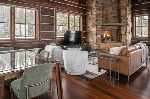 Big Sky Fire Lookout Tower Cabins - Beehive Basin