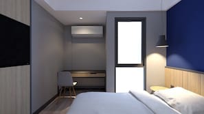 1 bedroom, desk, free WiFi, bed sheets