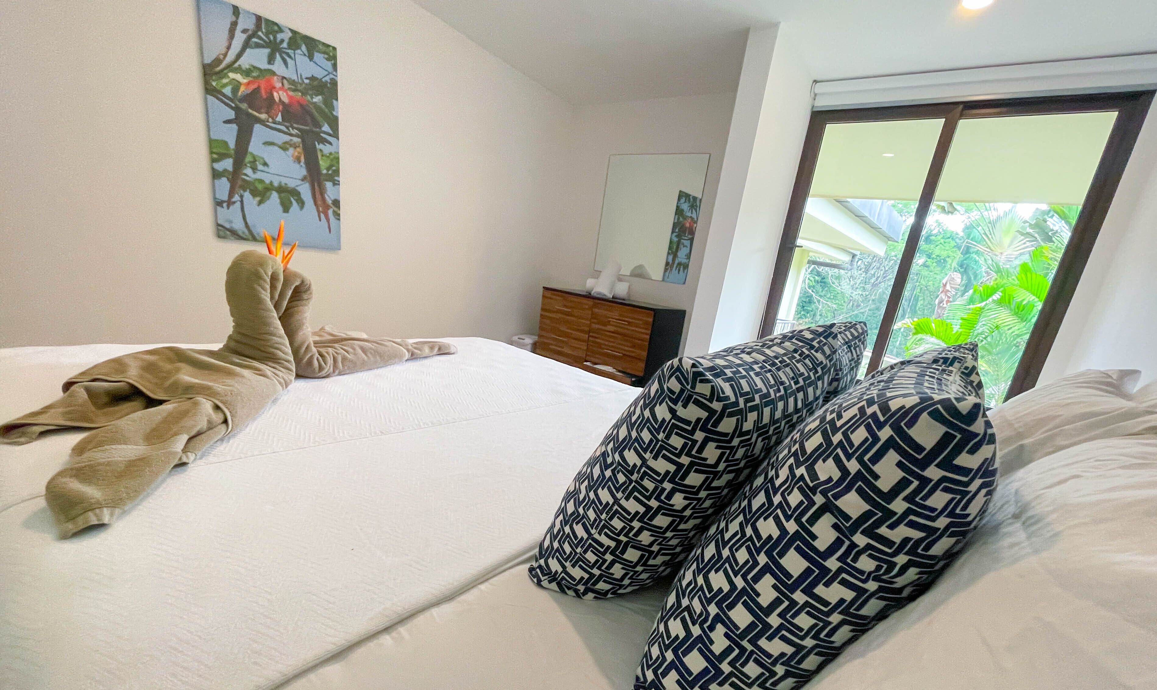 2 chambres, lit parapluie, Wi-Fi gratuit, draps fournis