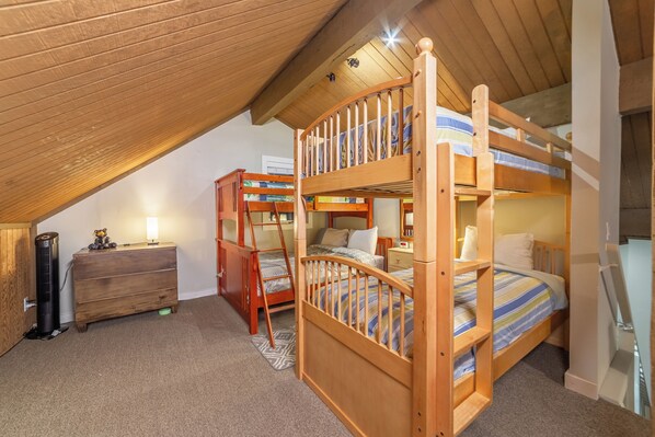 2 Schlafzimmer, Bügeleisen/Bügelbrett, Reisekinderbett, kostenloses WLAN