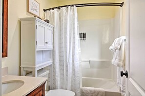 Free toiletries, hair dryer, towels