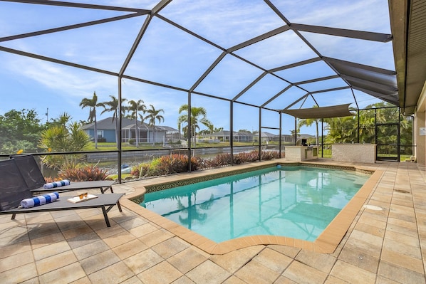 Et oppvarmet basseng