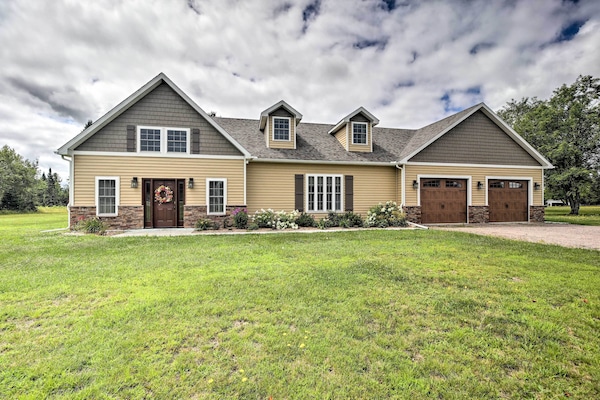 Owls Head Vacation Rental | 3BR | 2BA | 2,150 Sq Ft | Step-Free Entry