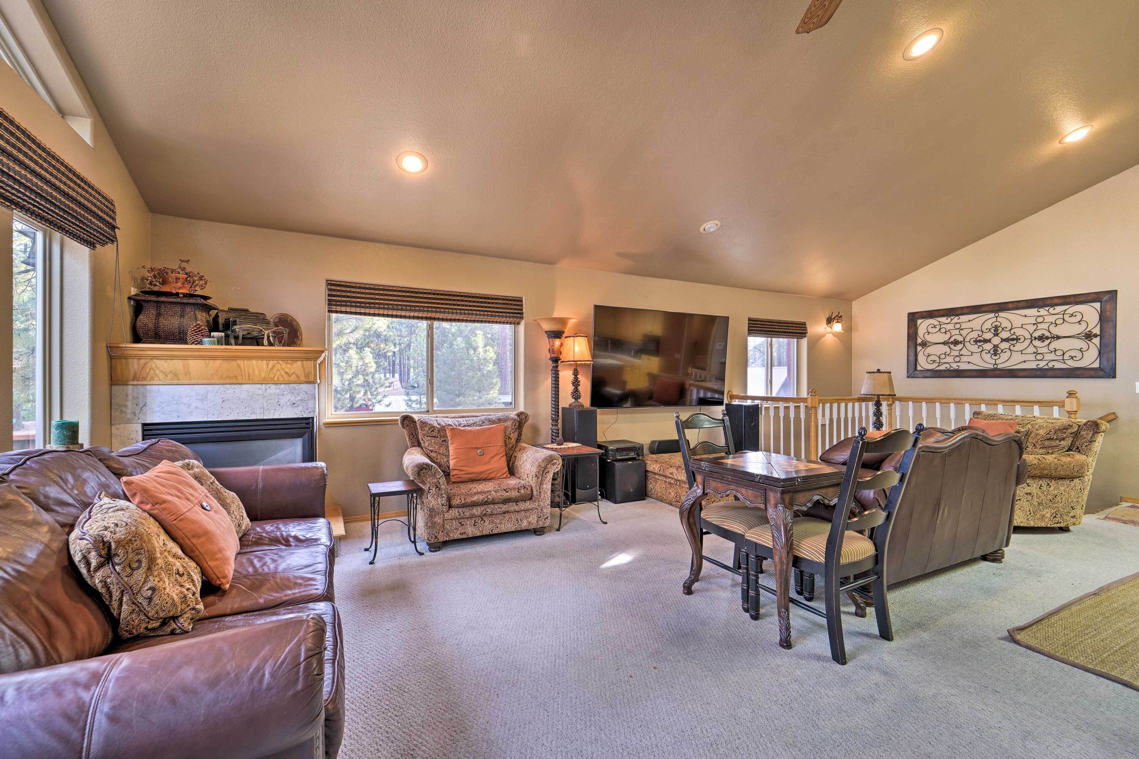 Lakeside Tahoe Getaway - Ski, Hike & Swim!