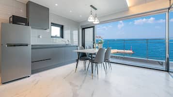 Basic Room, 1 Bedroom (A701 (Ocean View)) | 1 bilik tidur, Wi-fi percuma