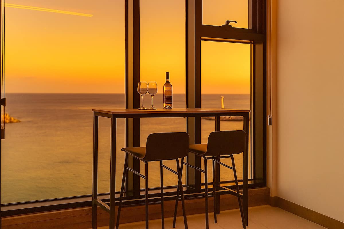 Basic Room, 1 Bedroom (B402 (Ocean View))