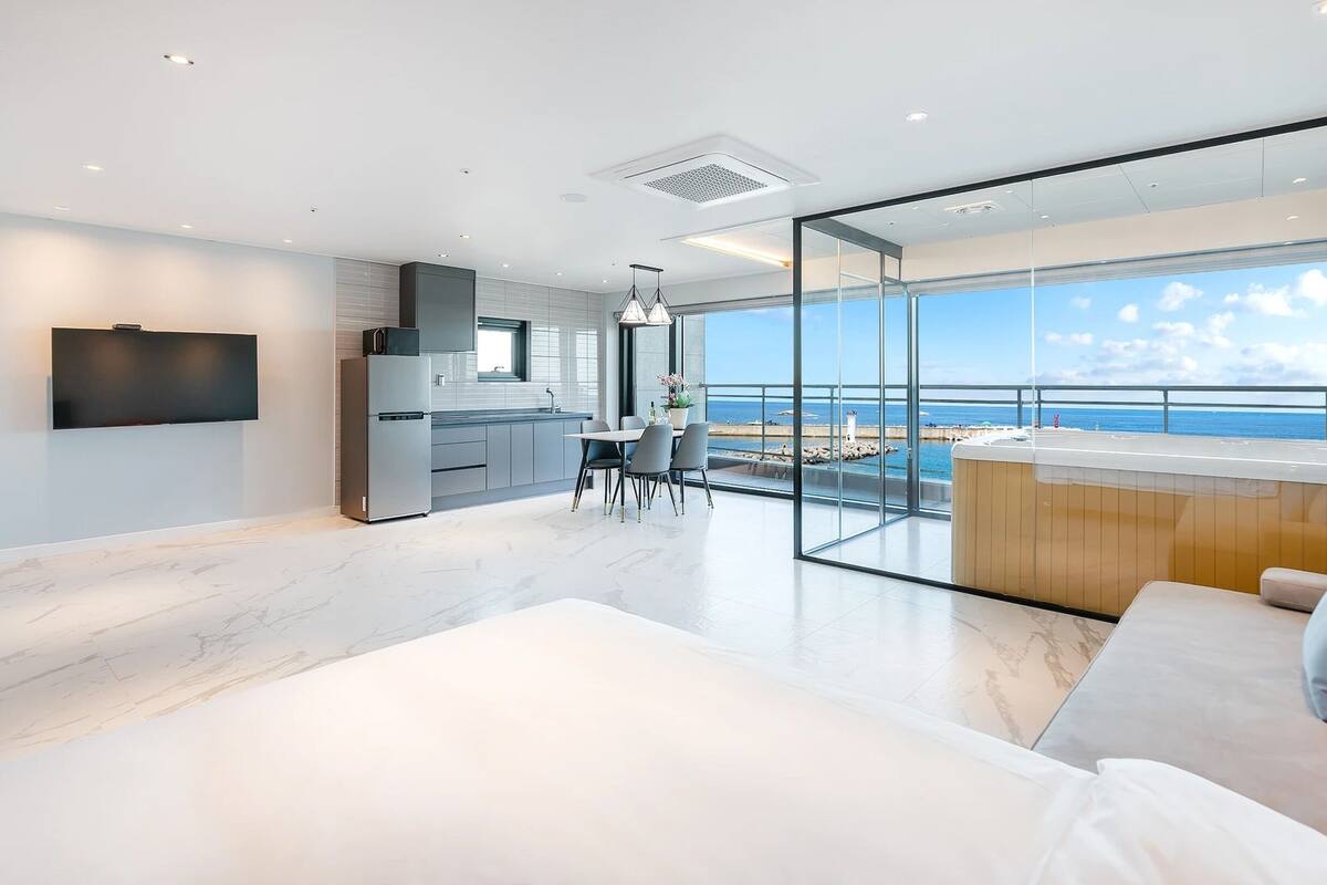 Habitación básica, 1 habitación (A701 (Ocean View)) | 1 habitación y wifi gratis