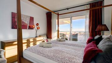 2 slaapkamers, een strijkplank/strijkijzer, gratis wifi, beddengoed