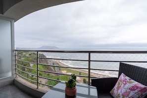 Superior Apartment, 2 Bedrooms, Pool Access, Ocean View | Beach/ocean view