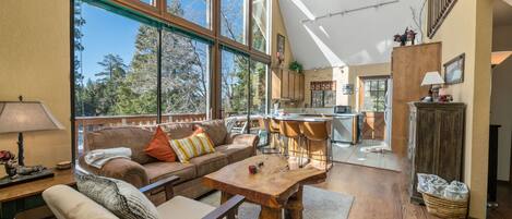 TV connectée, cheminée