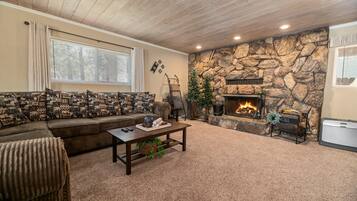 TV, fireplace, DVD player