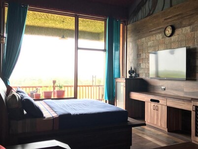 Shivaaz Farms - Goa/Dodamarg - Luxurious Cosy Farm Stay