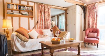 Bromans Barn a beautiful cottage by the Sea and Cudmore Nature Reserve