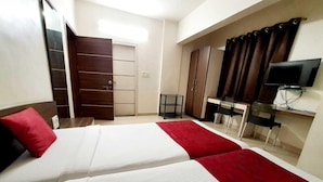 Unclassified image, 2 of 8, button - Hotel Bhooshan Airport Road (Pune)