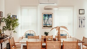 Dining - Wild Cherry on Wishart (Port Fairy)