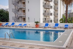 Utomhuspool