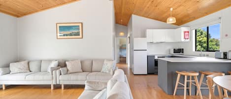 Televisión y bocina smart