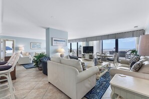 TV - Amazing views! Ocean Creek 4 bedroom 4 bath oceanfront condo Sleeps 10. (Myrtle Beach)