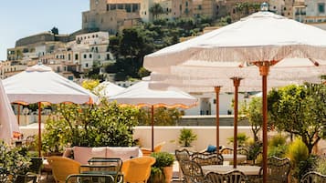 Rooftop terrace