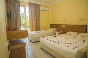 Ropa de cama de alta calidad, minibar, wifi y ropa de cama