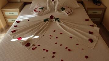 Twin Room | Premium bedding, minibar, WiFi, bed sheets