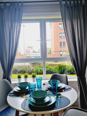 Apartment, Mehrere Betten | Wohnbereich