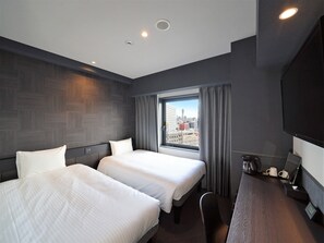 Standard Twin Room, Non Smoking | Down comforters, blackout drapes, free WiFi - CHISUN STANDARD Osaka Shin-Imamiya (Osaka)
