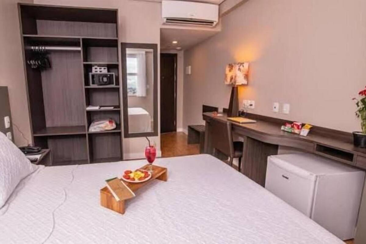 Minibar, in-room safe, individually furnished, desk