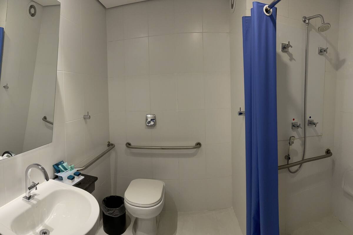 minibar, in-room safe, individually furnished, desk