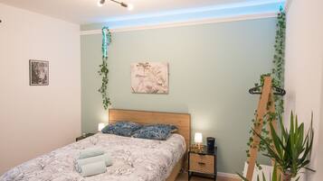 2 chambres, lit parapluie, Wi-Fi gratuit, draps fournis