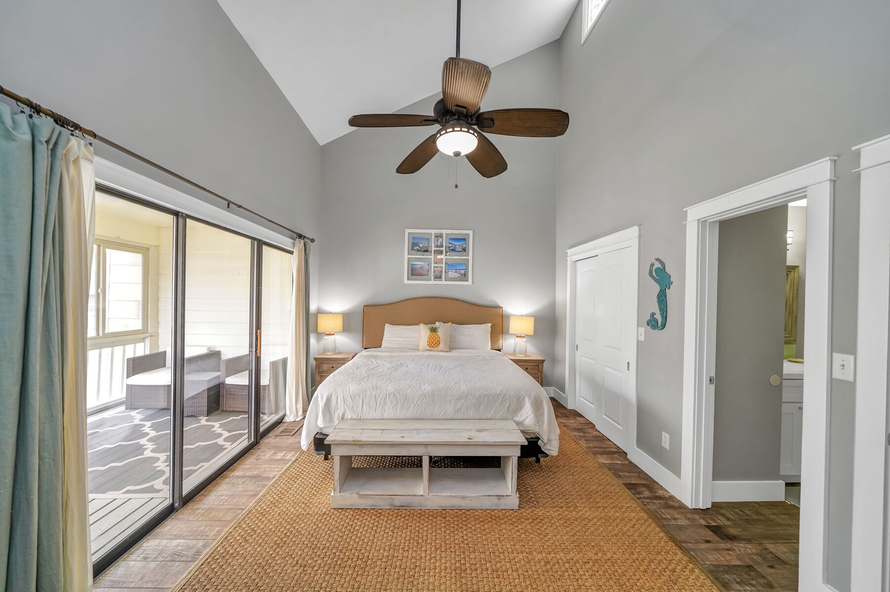 2 室のベッドルーム、アイロン / アイロン台、旅行用ベビーベッド、WiFi (無料)