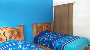 Family House | 2 bedrooms, individually furnished, blackout drapes, iron/ironing board - Monteli Homes & Bedrooms (Huitzilac)