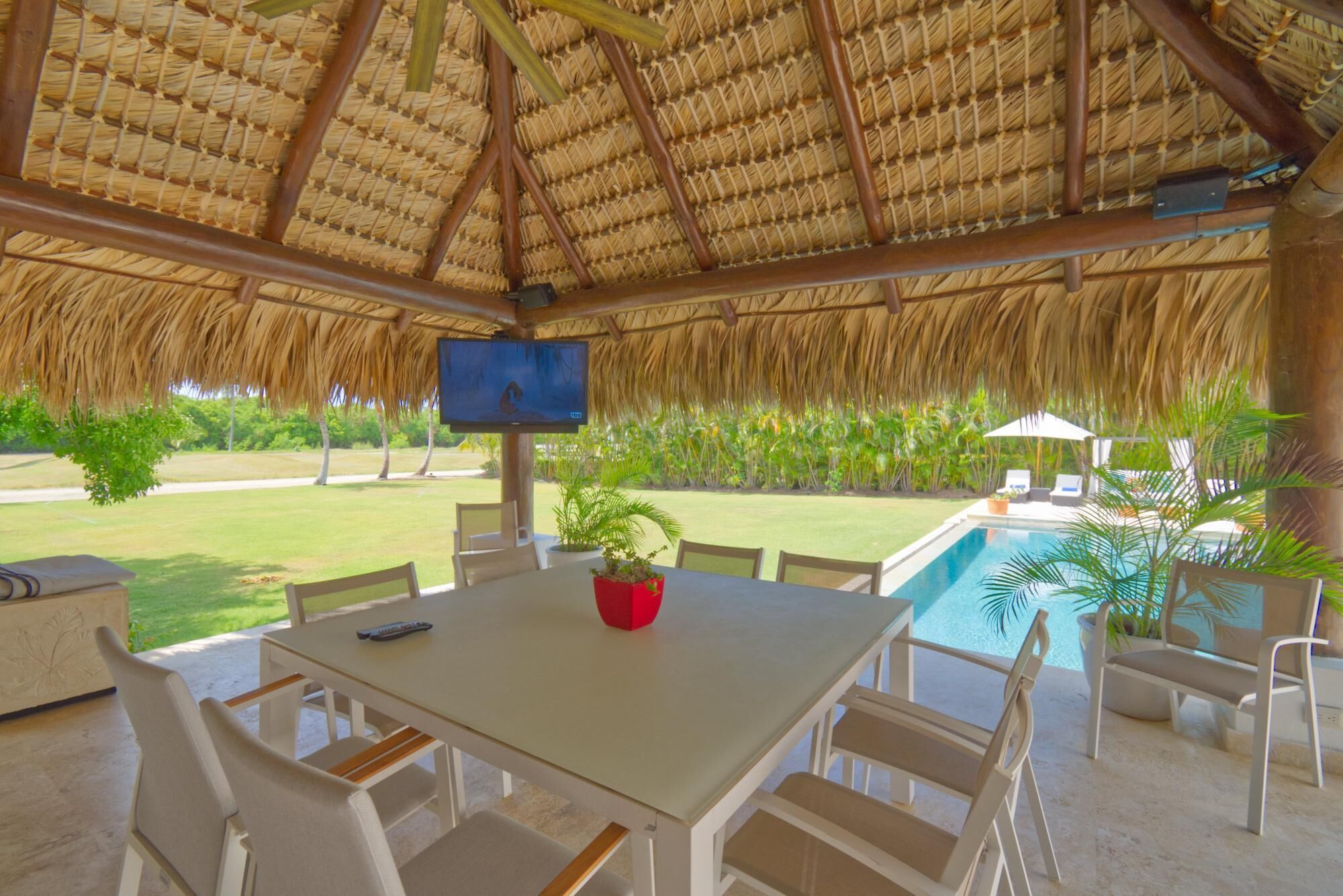 Photo - Fantastic 8-bedroom golf-front mansion near the beach