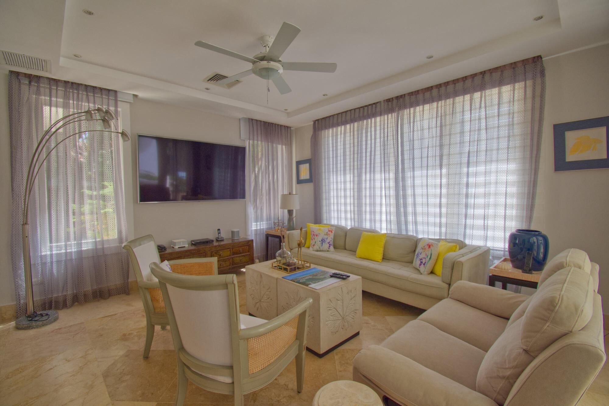 Photo - Fantastic 8-bedroom golf-front mansion near the beach