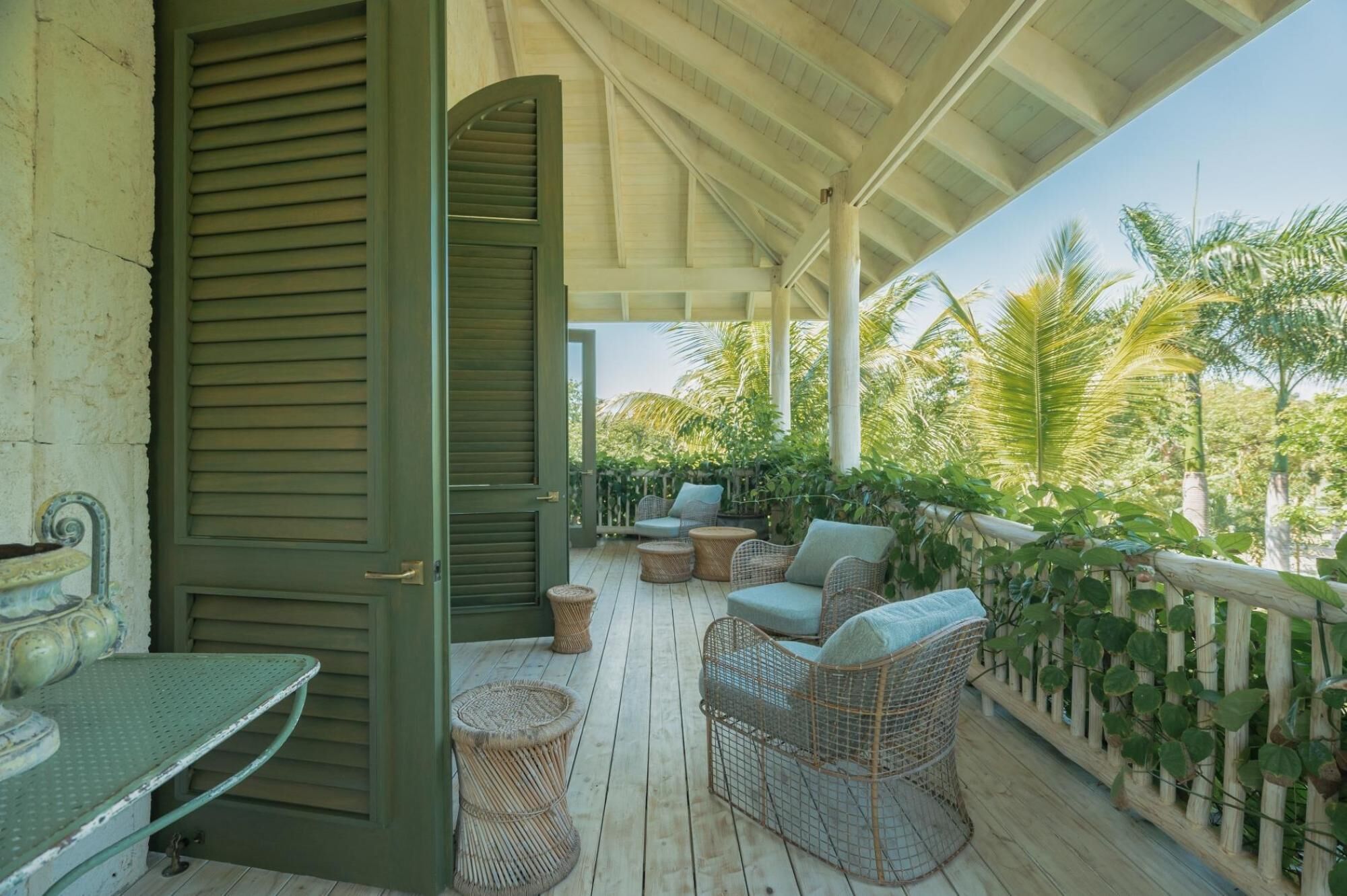 Photo - One-of-a-kind villa with open spaces and amazing views in luxury beach resort