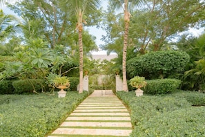 House, Smoking | 6 bedrooms - Luxurious Fully-staffed Villa With Amazing View in Exclusive Golf Beach Resort (Punta Cana)