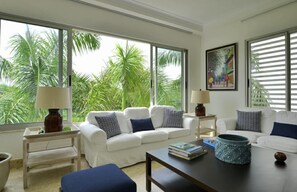 Apartment | 4 bedrooms - Spacious and Fully-equiped Apartment With Golf Course View in Exclusive Beach Resort (Punta Cana)