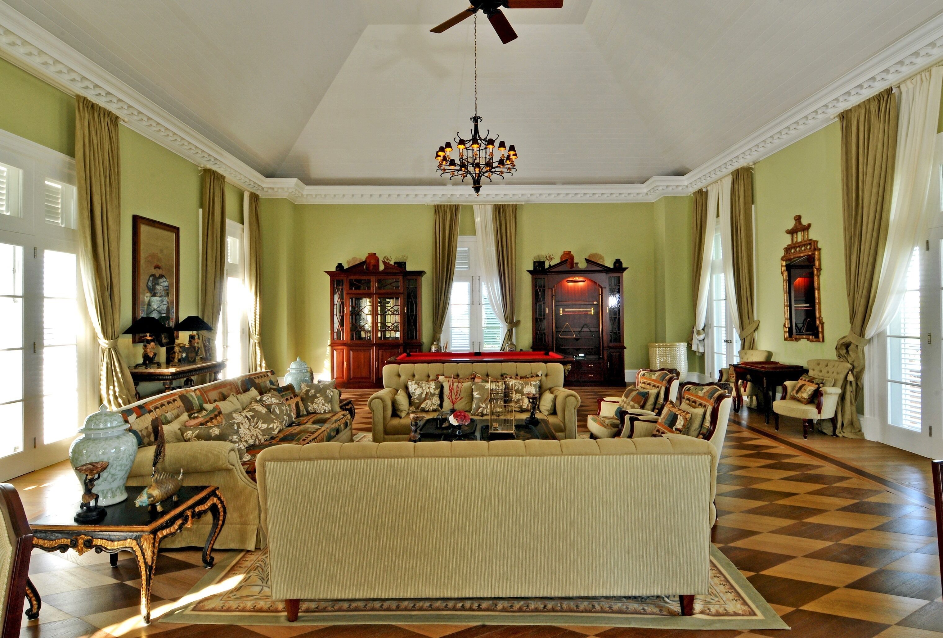 Foto - Luxury 9-bedroom ocean and golf front mansion with full service staff in exclusive resort