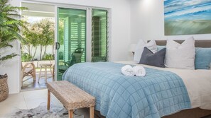4 bedrooms, desk, free WiFi