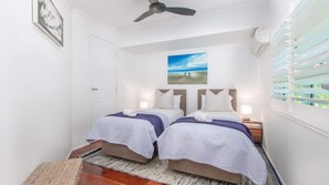 4 bedrooms, free WiFi, bed sheets - Abode La Vie (kingscliff)