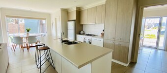 Goodenia Vibes - Inverloch