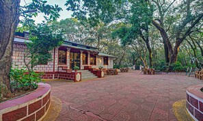 Exterior - Treebo Shalimar In The Forest (Karjat)